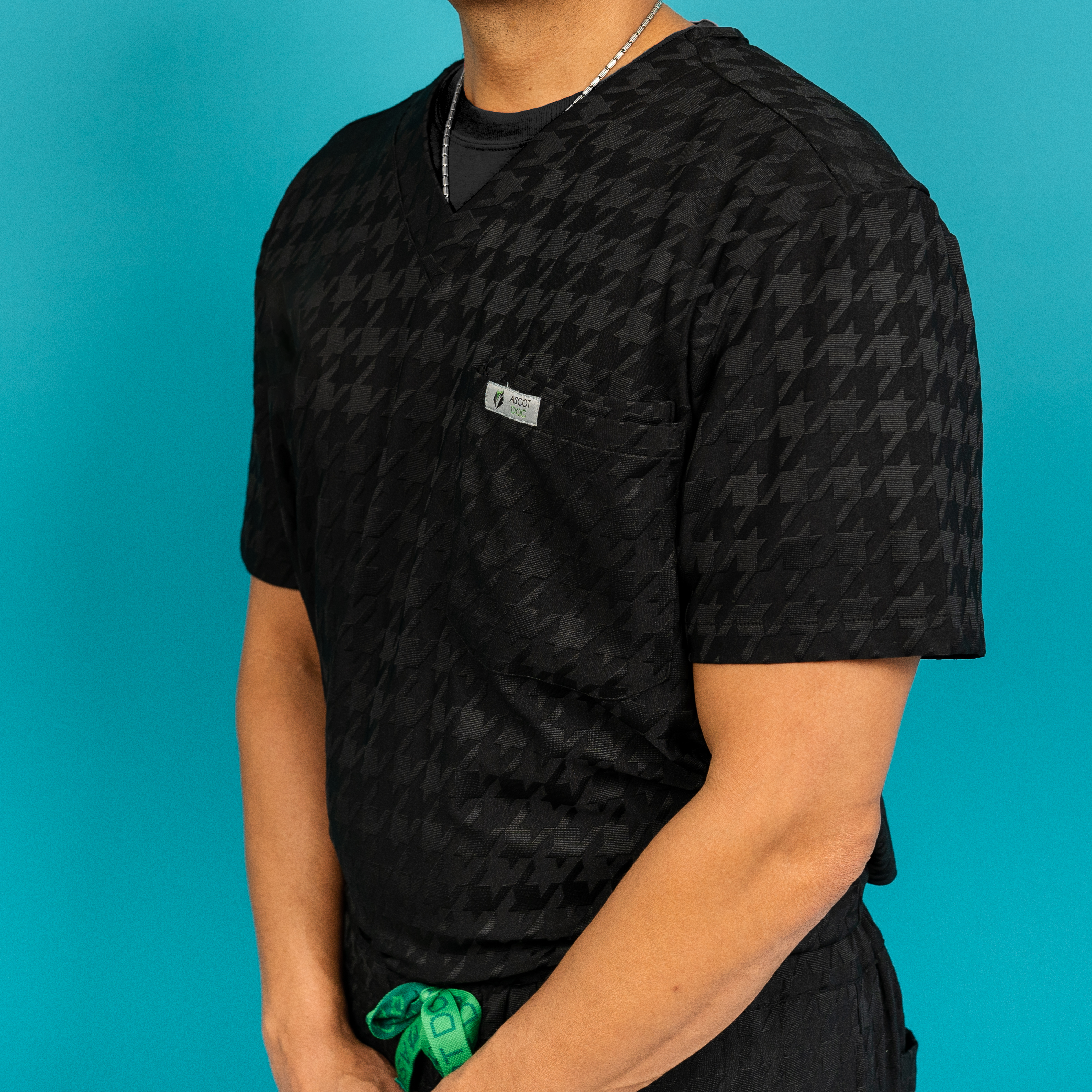 The Icon Men's Scrub Top